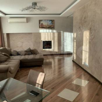 Продается 3-х комнатная квартира, 124,7 м²