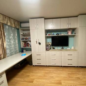 Продается 1-комнатная квартира, 40,6 м²