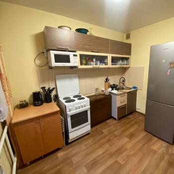 Продается 1-комнатная квартира, 40,6 м²