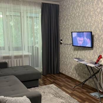 Продается 1-комнатная квартира, 34 м²