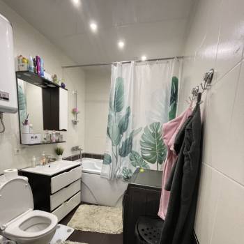 Сдается 2-х комнатная квартира, 65 м²