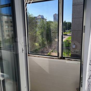 Продается Многокомнатная квартира, 77 м²