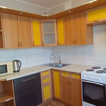 Продается 1-комнатная квартира, 32 м²