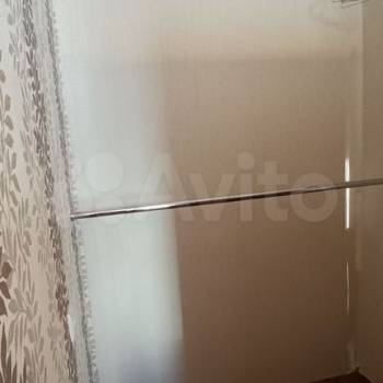 Продается 1-комнатная квартира, 32 м²