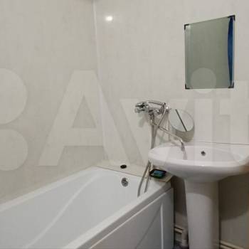 Продается 1-комнатная квартира, 32 м²