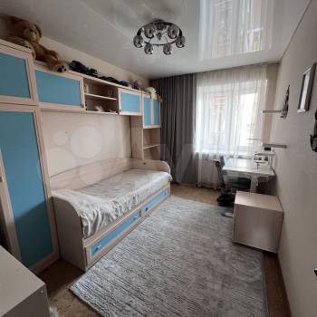 Продается Многокомнатная квартира, 123 м²