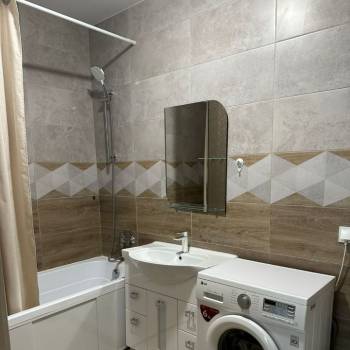 Продается 3-х комнатная квартира, 58 м²