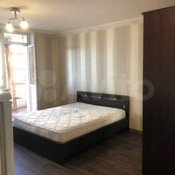 Продается 1-комнатная квартира, 30,5 м²