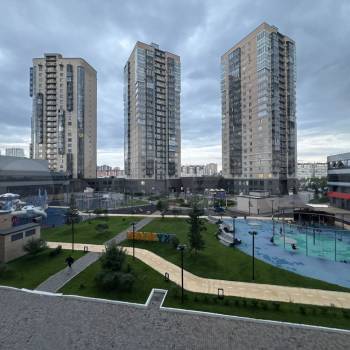 Продается 1-комнатная квартира, 45 м²