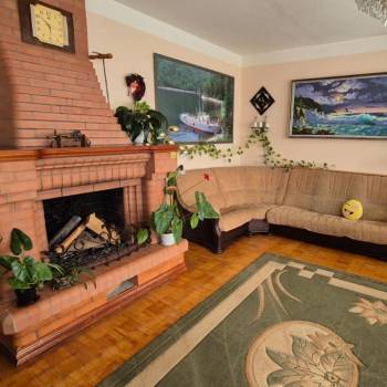 Продается Многокомнатная квартира, 202 м²