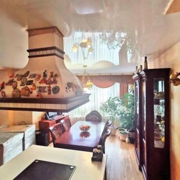 Продается 2-х комнатная квартира, 80,2 м²