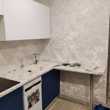 Продается Многокомнатная квартира, 81,8 м²