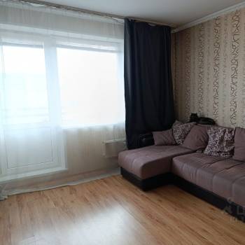 Продается 1-комнатная квартира, 40,5 м²