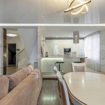 Продается Многокомнатная квартира, 145 м²