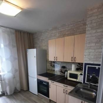Сдается 1-комнатная квартира, 44 м²