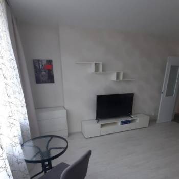 Сдается 1-комнатная квартира, 44 м²