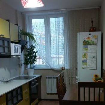 Сдается 2-х комнатная квартира, 60 м²