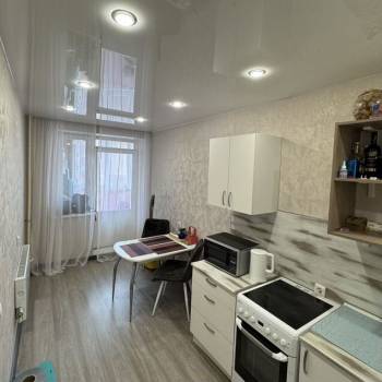 Продается 1-комнатная квартира, 39,3 м²