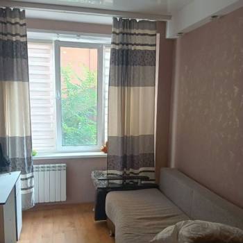 Продается 1-комнатная квартира, 27,6 м²