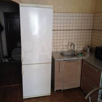 Продается 1-комнатная квартира, 27,6 м²