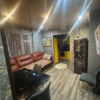 Сдается Многокомнатная квартира, 80 м²