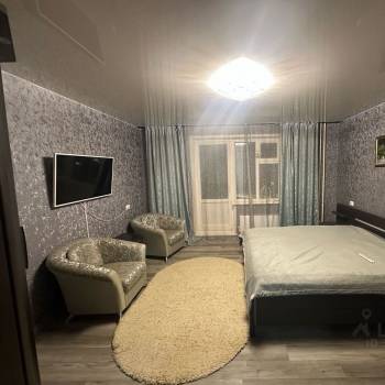 Сдается Многокомнатная квартира, 80 м²