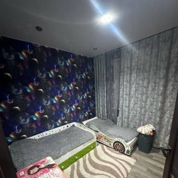 Сдается Многокомнатная квартира, 80 м²