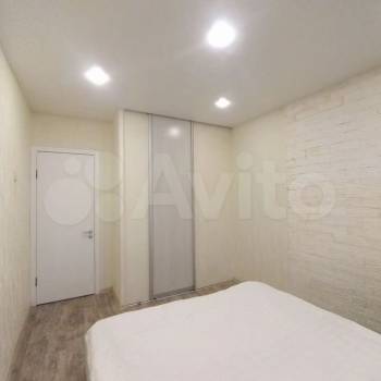 Продается Многокомнатная квартира, 77,7 м²