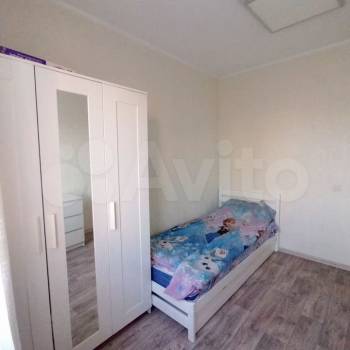 Продается Многокомнатная квартира, 77,7 м²