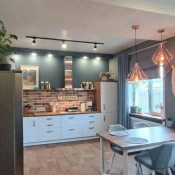 Продается Дом, 180 м²