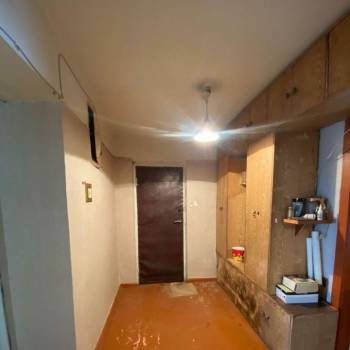 Продается Многокомнатная квартира, 85,1 м²