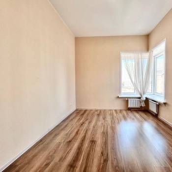 Продается 2-х комнатная квартира, 65 м²