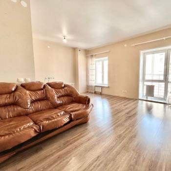 Продается 2-х комнатная квартира, 65 м²