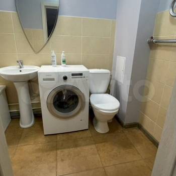 Сдается 1-комнатная квартира, 38 м²