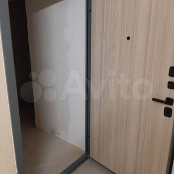 Продается 1-комнатная квартира, 30 м²