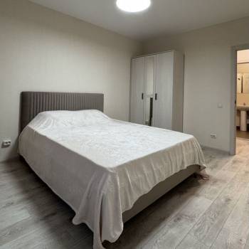 Продается 2-х комнатная квартира, 61 м²