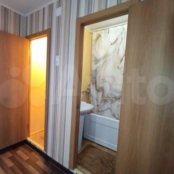 Продается 1-комнатная квартира, 43 м²