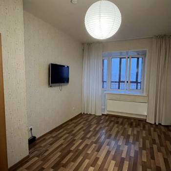Продается 1-комнатная квартира, 40,4 м²