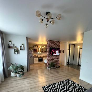 Продается 3-х комнатная квартира, 80 м²