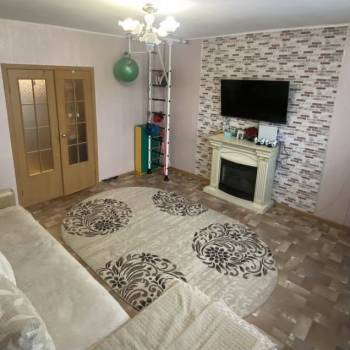 Продается Многокомнатная квартира, 78,2 м²