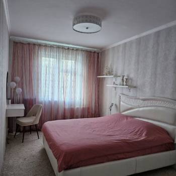 Продается Многокомнатная квартира, 82,3 м²