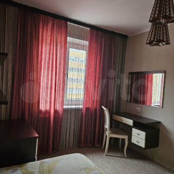 Продается Многокомнатная квартира, 82,3 м²