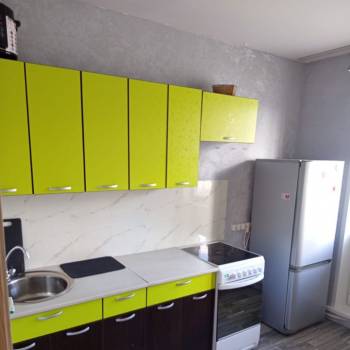 Продается 1-комнатная квартира, 40,3 м²