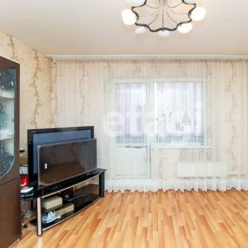 Продается 1-комнатная квартира, 40,6 м²