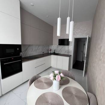 Продается 2-х комнатная квартира, 61,8 м²