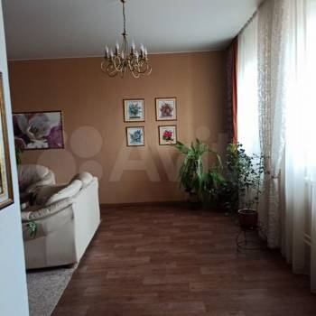 Продается Многокомнатная квартира, 127,8 м²