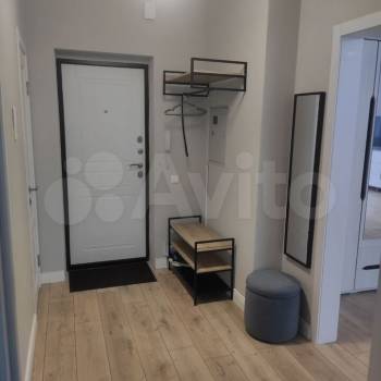 Сдается 1-комнатная квартира, 53 м²