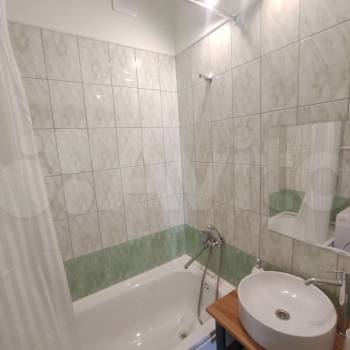 Сдается 1-комнатная квартира, 53 м²