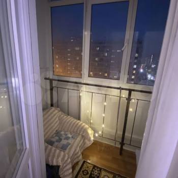 Продается 1-комнатная квартира, 42,2 м²