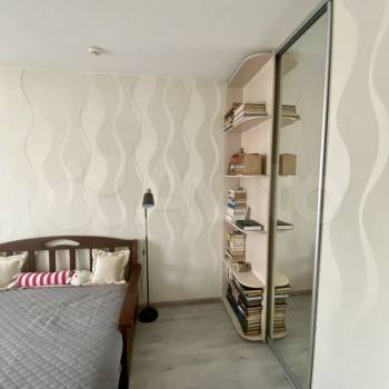 Продается 1-комнатная квартира, 42,2 м²